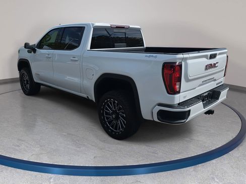Used 2024 GMC Sierra 1500 Elevation w/ Preferred Package AWD/4WD image 7
