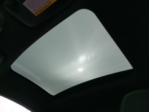 Used 2024 Porsche 911 Carrera T image 30