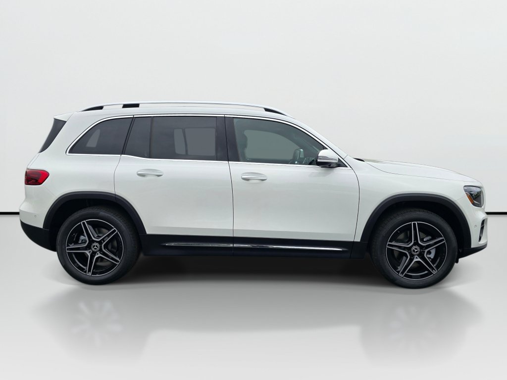 New 2026 Mercedes-Benz GLB 250 4MATIC image 6