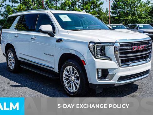 Used 2024 GMC Yukon SLT RWD image 3