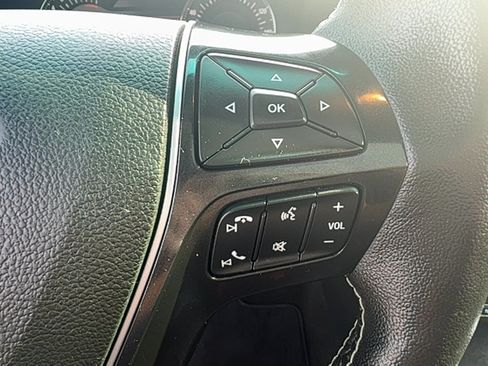 Used 2016 Ford Explorer Platinum AWD/4WD image 25