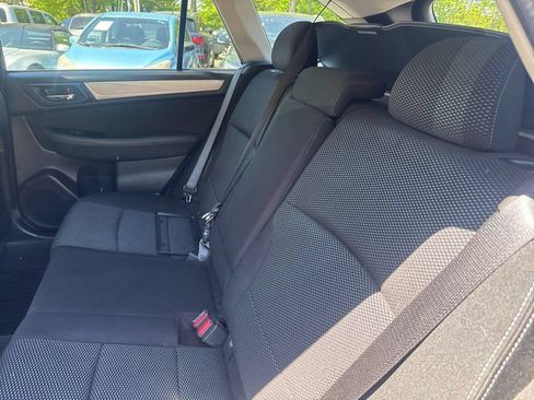 Used 2017 Subaru Outback 2.5i Premium AWD/4WD image 27