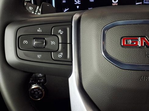 New 2026 GMC Sierra 1500 Elevation w/ Elevation Premium Package image 9