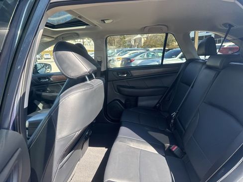 Used 2018 Subaru Outback 2.5i Limited image 25