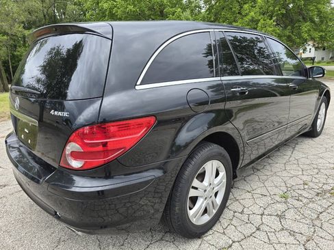 Used 2007 Mercedes-Benz R 500 4MATIC w/ P2 Pkg image 5