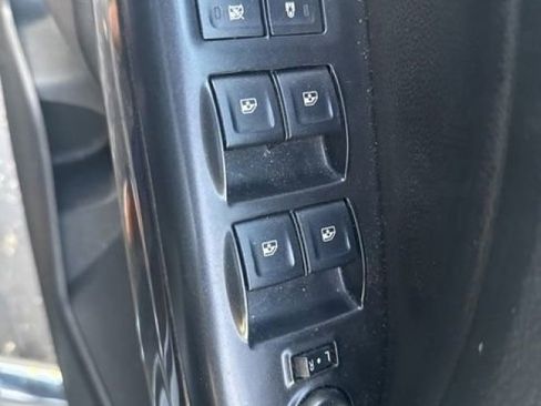 Used 2015 GMC Canyon SLE w/ SLE Convenience Package image 16