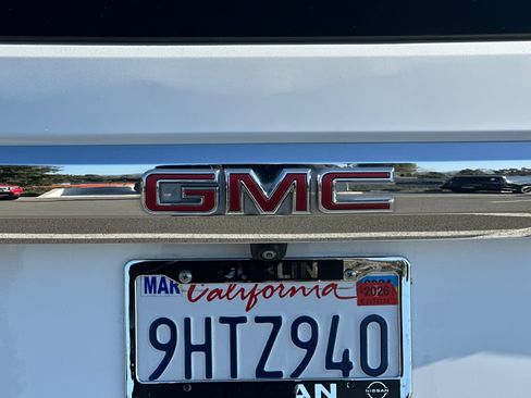 Used 2021 GMC Yukon SLT image 50