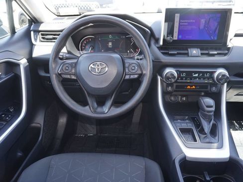 Used 2023 Toyota RAV4 XLE w/ Convenience Package FWD image 11