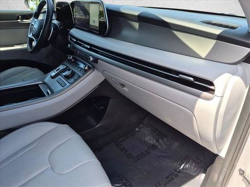 Used 2024 Hyundai Palisade SEL FWD image 20