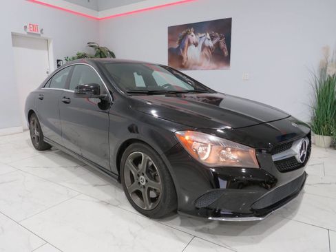 Used 2018 Mercedes-Benz CLA 250 4MATIC image 1