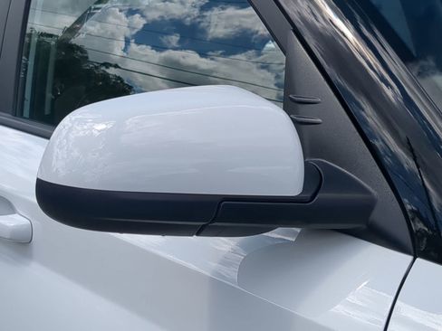 New 2026 Hyundai Venue SEL FWD image 37