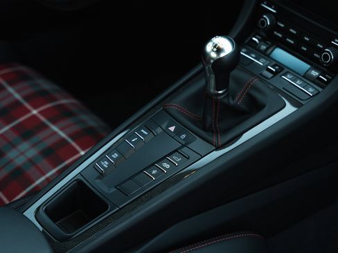 Used 2019 Porsche 911 GT3 image 44