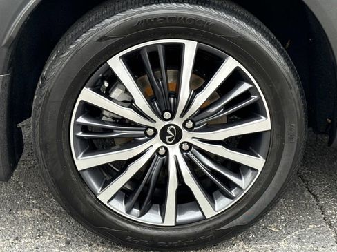 Used 2022 INFINITI QX60 Sensory w/ Cargo Package image 30