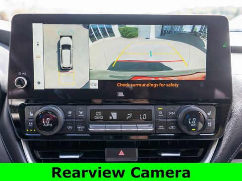 Used 2024 Toyota Grand Highlander AWD image 26