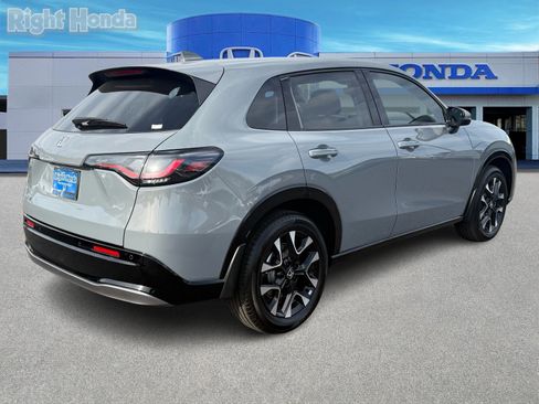 Used 2026 Honda HR-V EX-L image 7