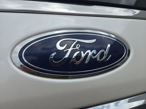 Used 2019 Ford Expedition Limited w/ Special Edition Package RWD image 12