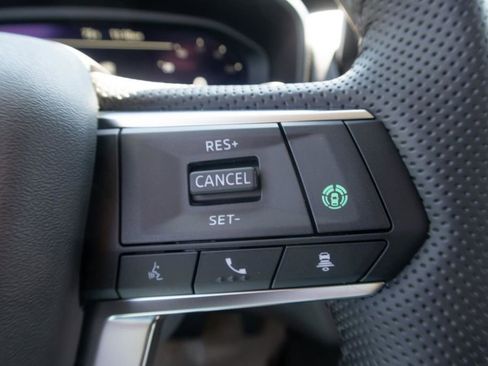 New 2025 Mitsubishi Outlander AWD image 33