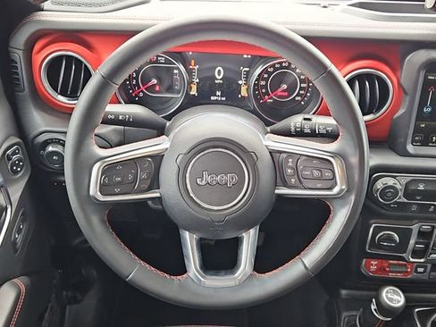 Used 2019 Jeep Wrangler Unlimited Rubicon AWD/4WD image 24