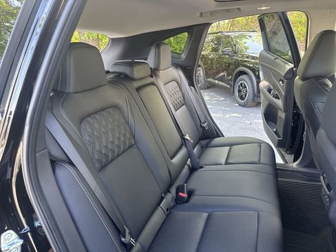 New 2026 Nissan Murano Platinum AWD/4WD image 11