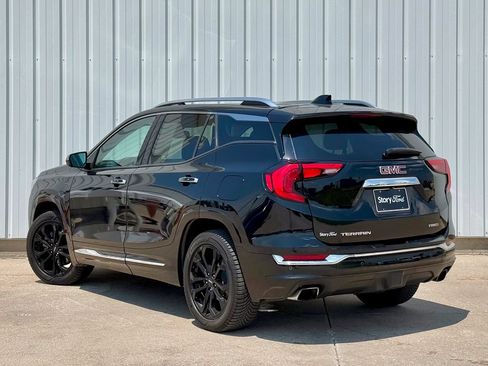 Used 2020 GMC Terrain Denali w/ Denali Premium Package AWD/4WD image 4