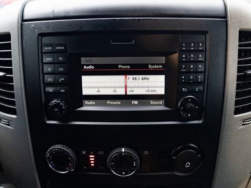 Used 2018 Mercedes-Benz Sprinter 144 Cargo image 14