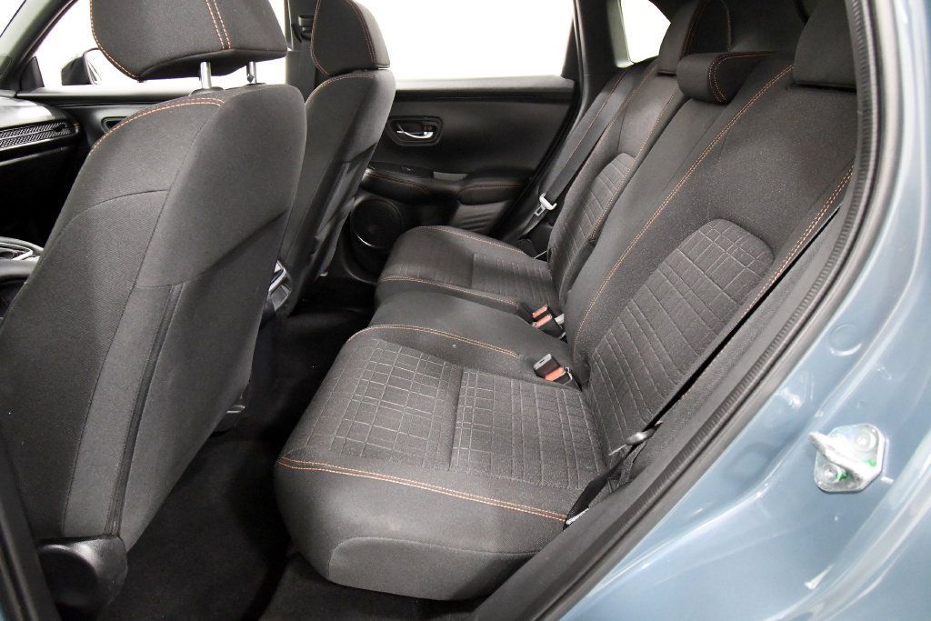 Certified 2024 Honda HR-V Sport image 15
