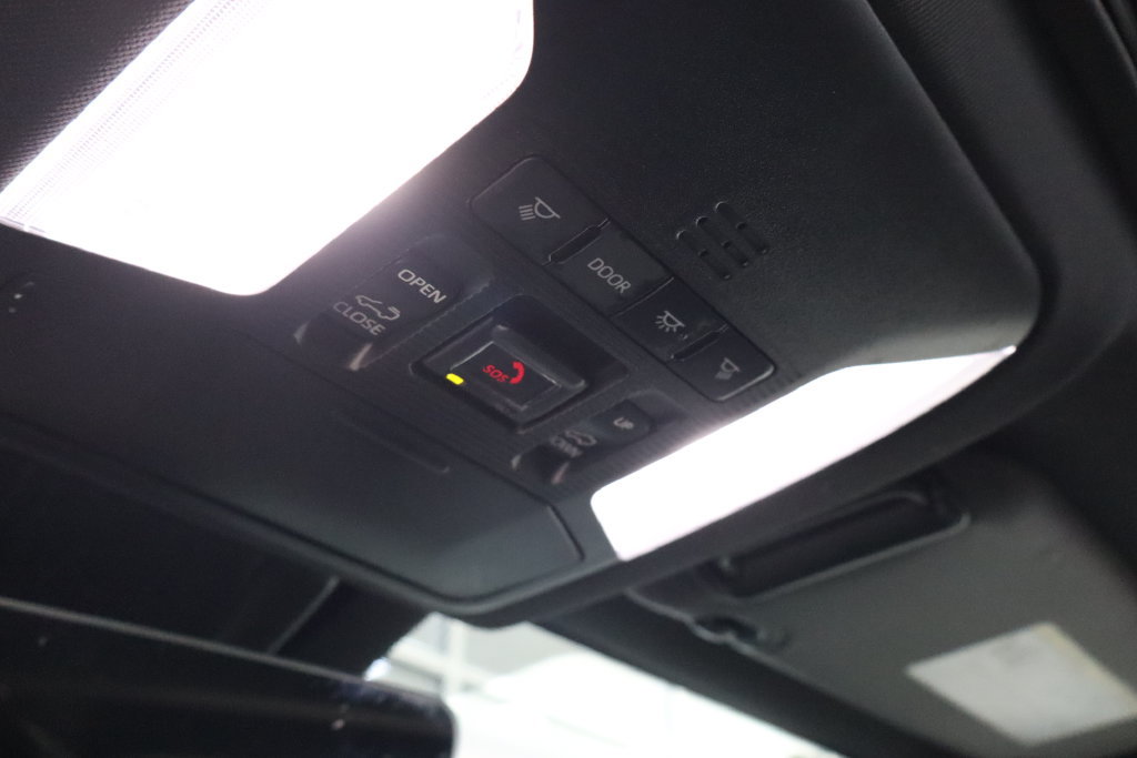 Used 2023 Toyota RAV4 XSE AWD/4WD image 27