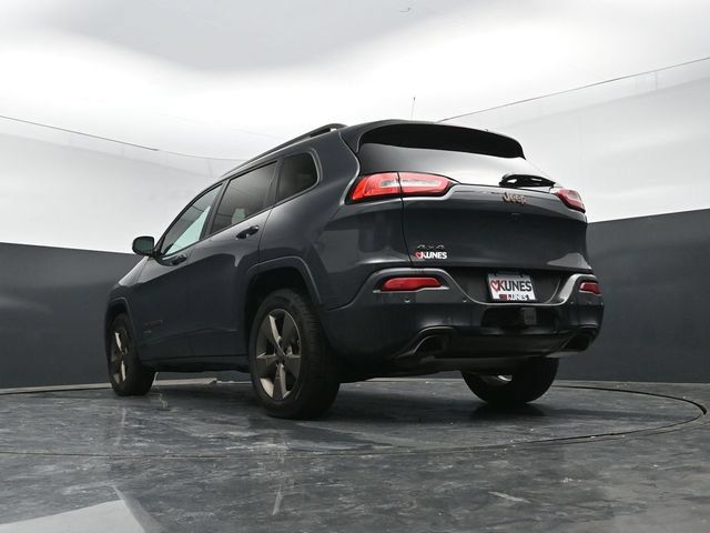 Used 2016 Jeep Cherokee 75th Anniversary AWD/4WD image 56