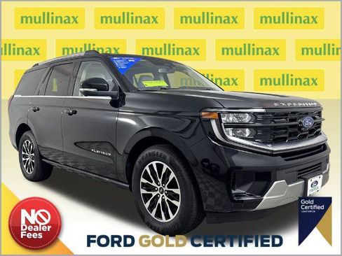 Certified 2025 Ford Expedition Platinum AWD/4WD image 1