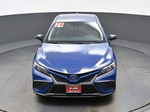 Used 2024 Toyota Camry SE w/ Convenience Package image 35