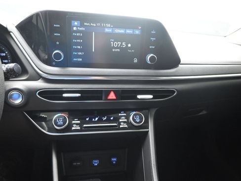 Used 2021 Hyundai Sonata SEL FWD image 20