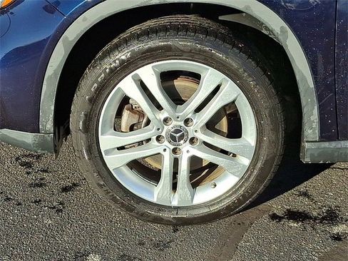 Used 2019 Mercedes-Benz GLA 250 4MATIC image 8