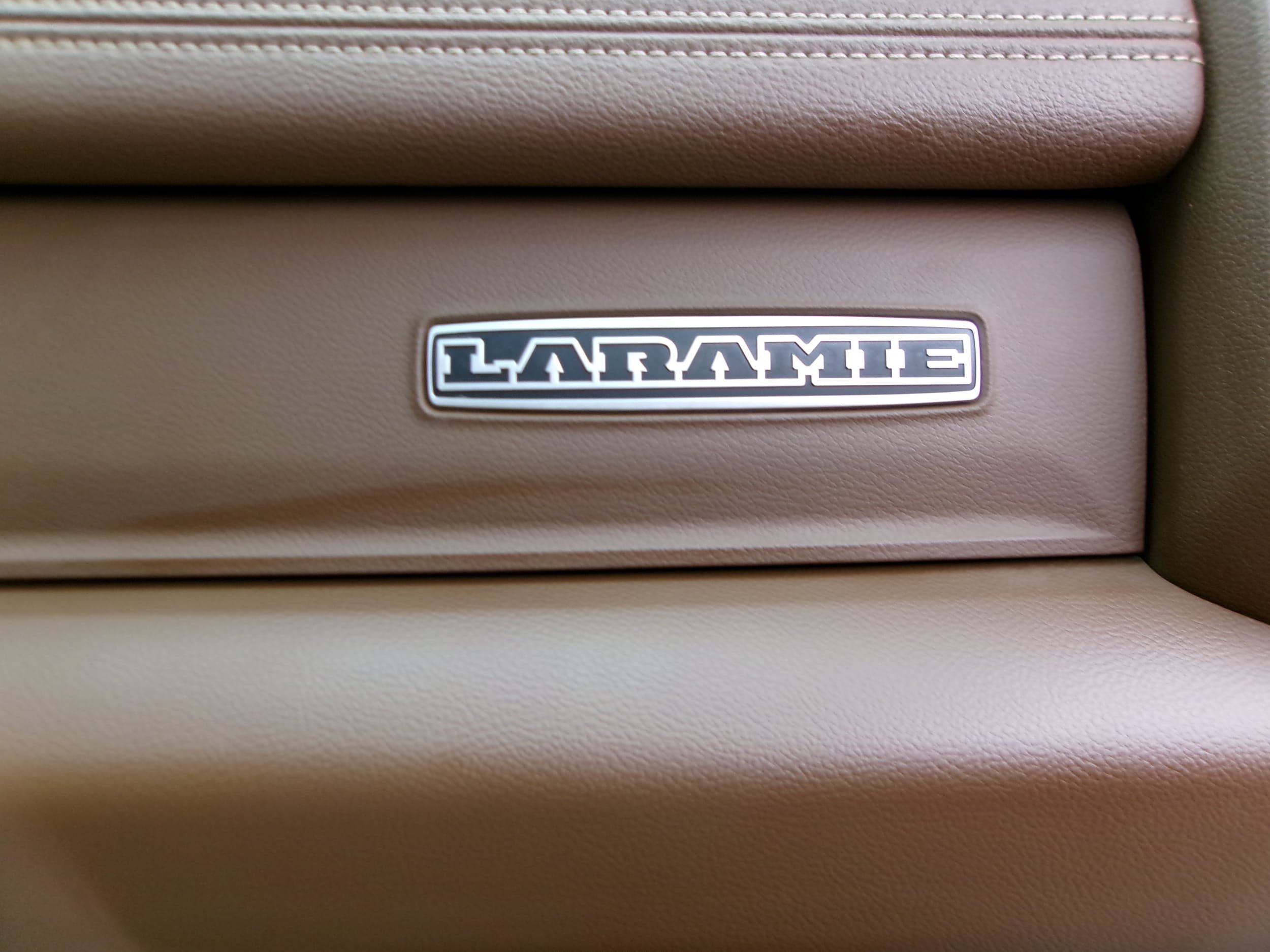 Used 2023 RAM 2500 Laramie AWD/4WD image 4
