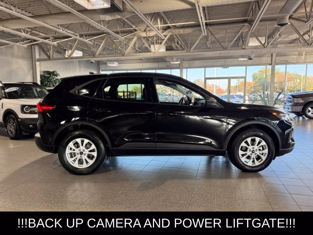 Used 2025 Ford Escape Active AWD/4WD image 10