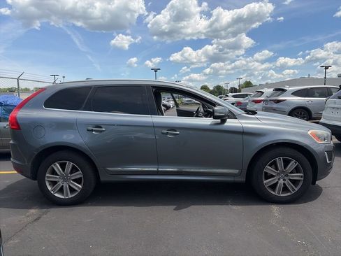 Used 2017 Volvo XC60 T5 Inscription w/ Preferred Option Package AWD/4WD image 10