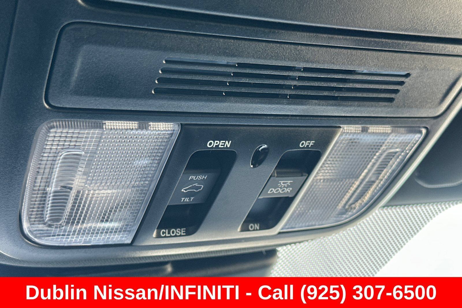 Used 2025 Honda Odyssey Sport-L image 25