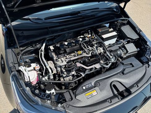 Used 2025 Toyota Corolla SE w/ SE Package FWD image 45