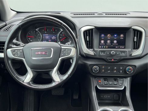 Used 2020 GMC Terrain SLE FWD image 19
