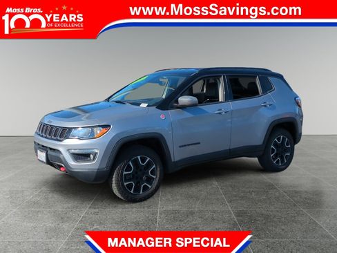 Used 2019 Jeep Compass Trailhawk image 1