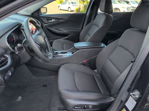 Used 2023 Chevrolet Malibu LT image 27