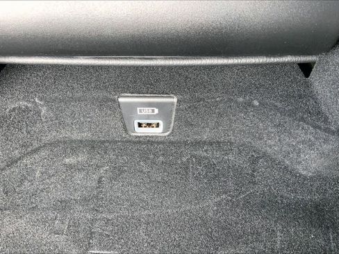 Used 2024 RAM 2500 Laramie w/ Protection Group AWD/4WD image 32