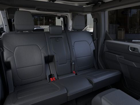New 2026 Ford Bronco Badlands AWD/4WD image 11