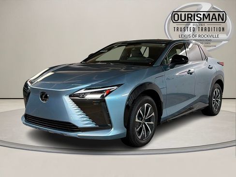 Used 2024 Lexus RZ 450e Premium w/ Accessory Package (2T) AWD/4WD image 2