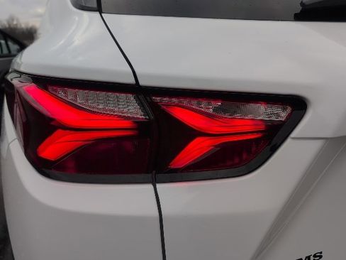 Certified 2022 Chevrolet Blazer LT w/ LPO, Black Accent Package image 52