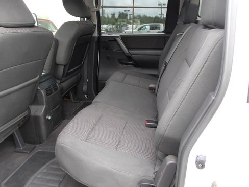 Used 2011 Nissan Titan S image 10