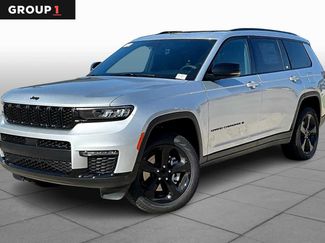 New 2025 Jeep Grand Cherokee L Limited w/ Black Appearance Package video 1
