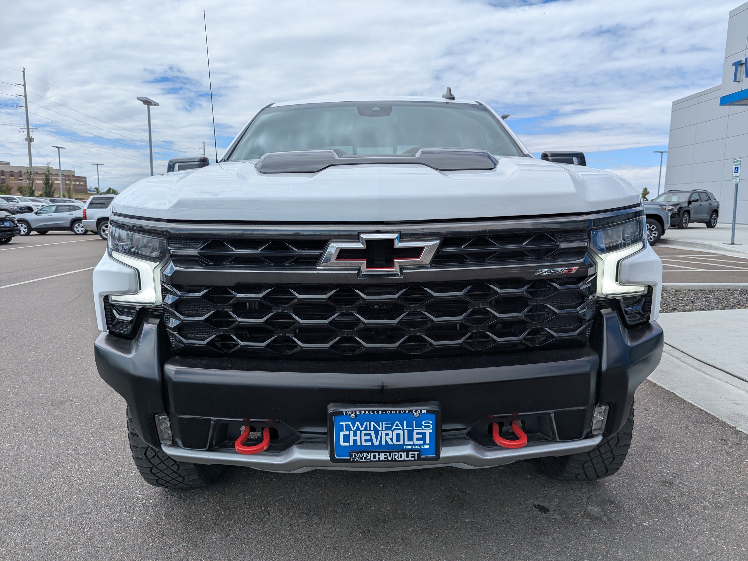 Certified 2024 Chevrolet Silverado 1500 ZR2 AWD/4WD image 4
