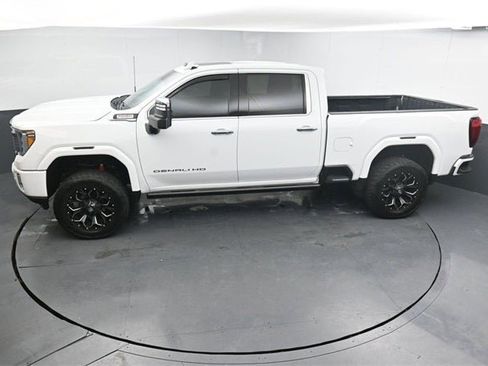 Used 2023 GMC Sierra 3500 Denali w/ Denali Ultimate Package image 34