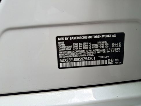 Used 2025 BMW X5 xDrive40i image 37