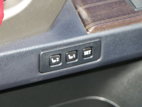Used 2021 Lexus GX 460 Premium w/ Premium Package AWD/4WD image 18